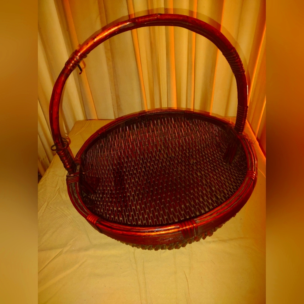 Large Hand Woven Wicker Basket